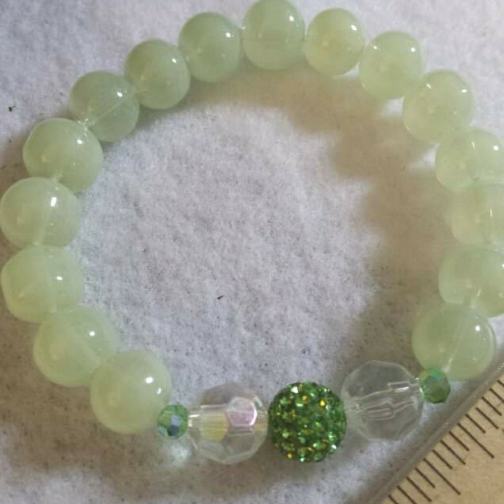 Stretch Bracelet light green